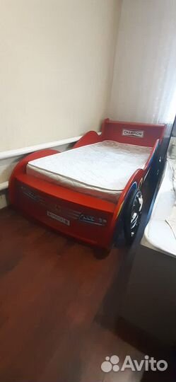 Детская кровать от 3 лет с матрасом бу