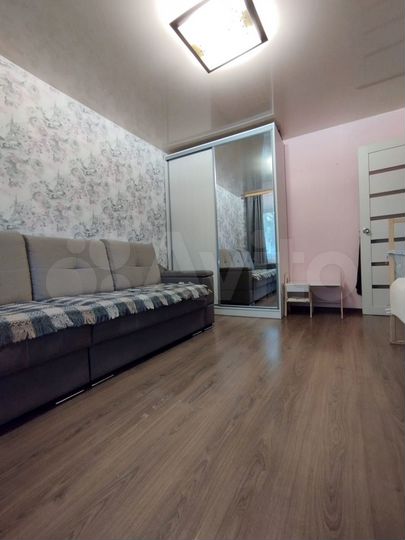 2-к. квартира, 40 м², 3/5 эт.
