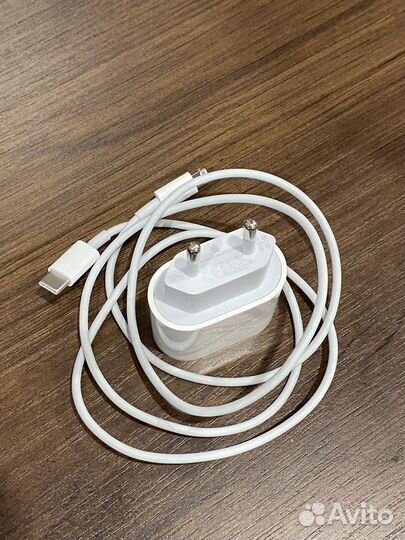 Зарядка iPhone оригинал