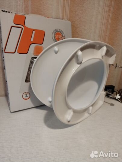 Новое сиденье для унитаза. Премиум. Хорватия