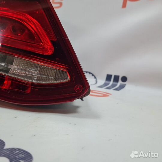 Фонарь задний левый Mercedes-Benz C-Class W205