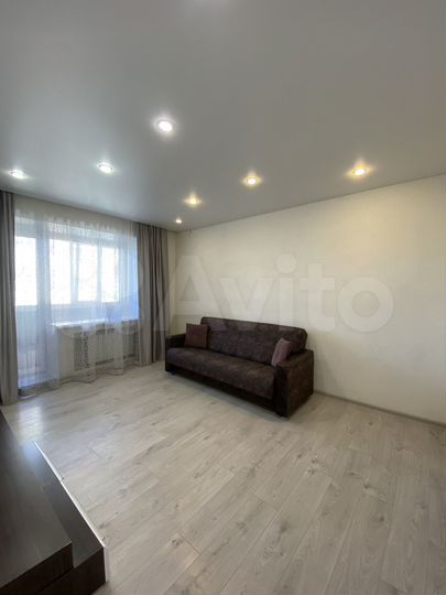 2-к. квартира, 41 м², 7/9 эт.