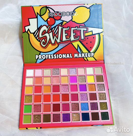 Большая палетка теней 54 оттенка