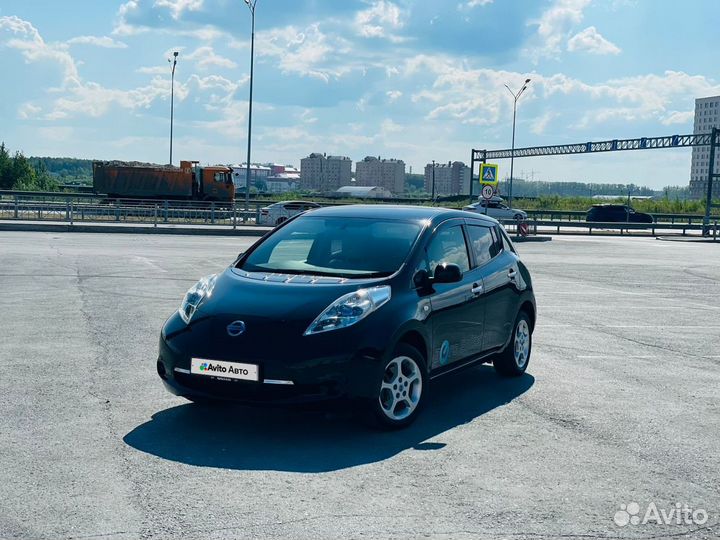 Nissan Leaf AT, 2011, 85 000 км