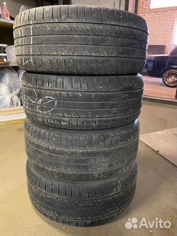 Kumho Crugen Premium KL33 255/50 R19