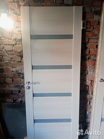 Межкомнатные двери бу 60 см с коробкой