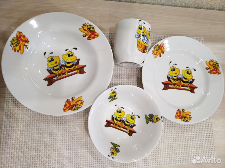 Набор детской посуды фарфор