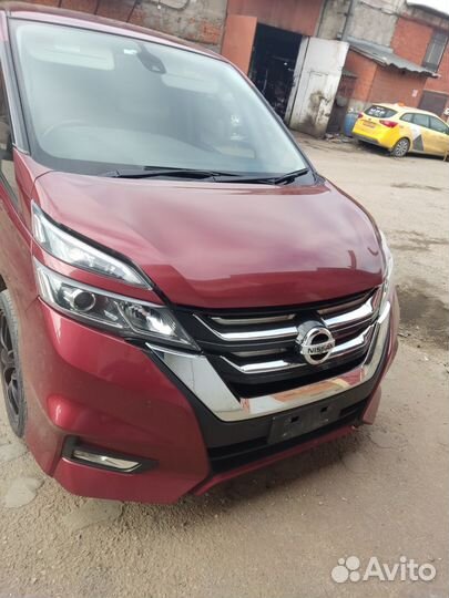 Передняя часть Nissan Serena c27 по запчастям