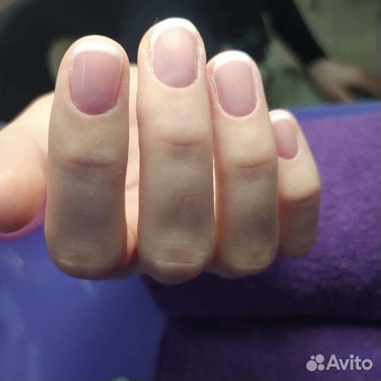 Маникюр с покрытием гель-лаком