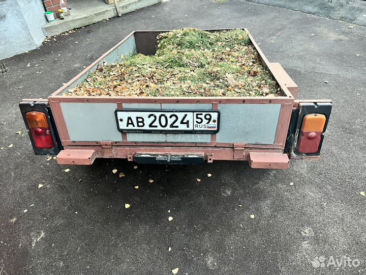 Прицеп легковой одноосный