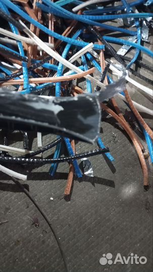 Продам пластиковую оплётку от кабеля