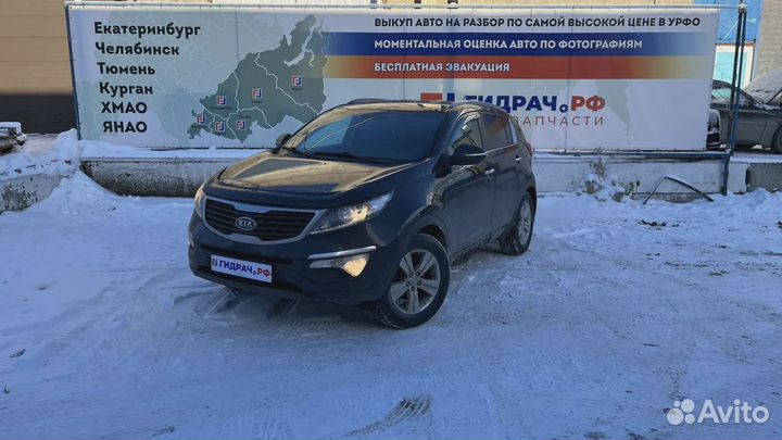 Накладка порога переднего левого внутренняя Kia Sp