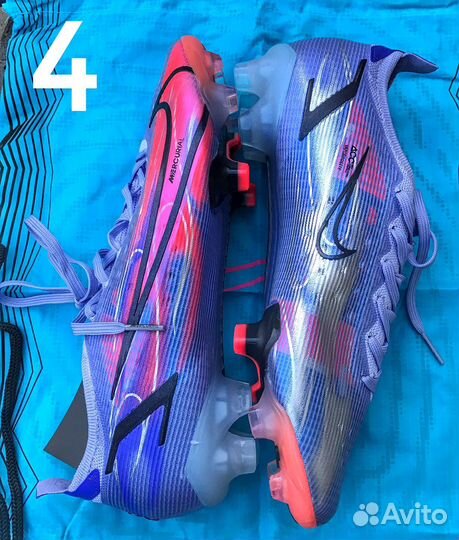 Футбольные бутсы Nike