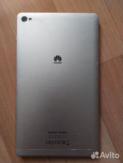 Планшет huawei m2-801l