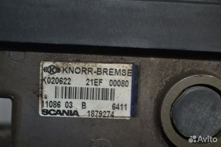 Кран управления тормозами прицепа scania R-series