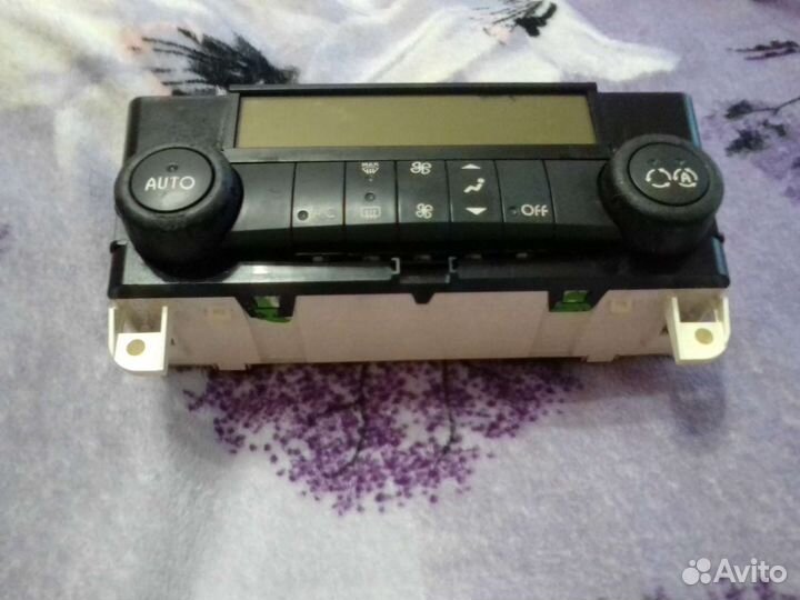 Блок управление климатом Рено лагуна 2