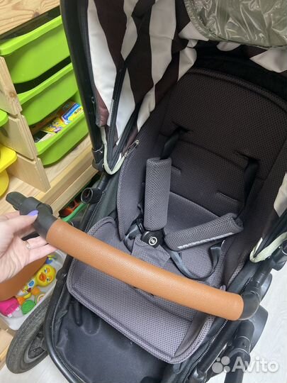 Коляска happy baby mommer