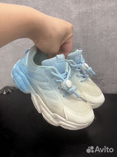 Кроссовки летние детские