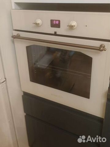 Духовой электрический шкаф Gorenje с грилем