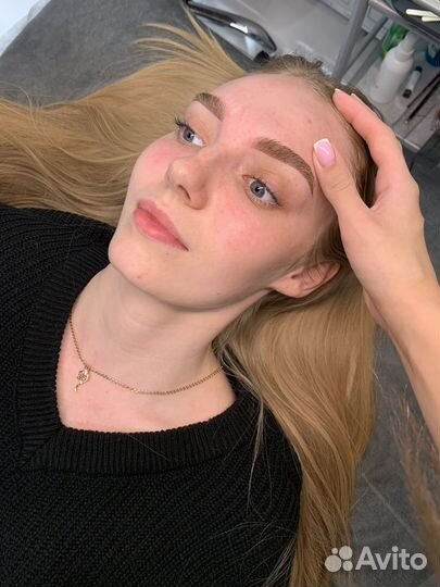 Перманент бровей