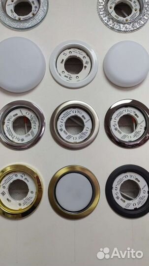 Светильники новые, в натяжной потолок GX53