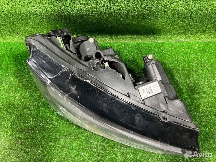 Фара светодиодная передняя правая Skoda Rapid 2