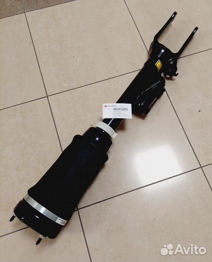 A1643206013 пневмостойка передняя Mercedes GL164