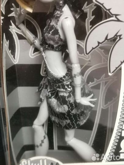 Frankie Stein 2011 Monster High