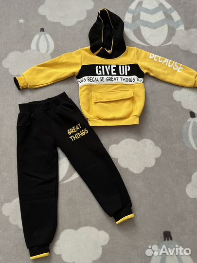 Костюм на мальчика спортивный костюм