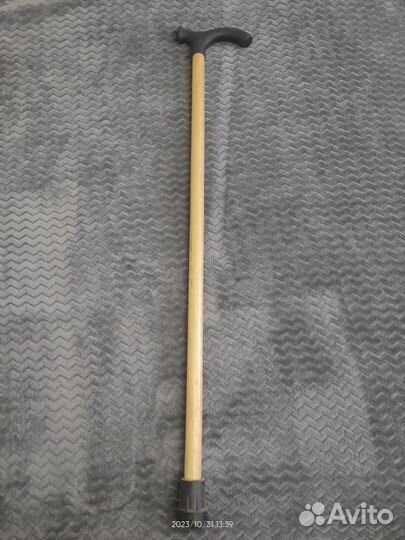 Трость для ходьбы деревянная