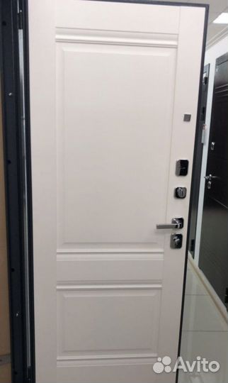 Дверь входная новая со склада