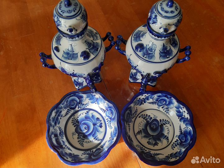 Набор столовой посуды новый