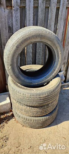 Continental ContiCrossContact LX 215/65 R16