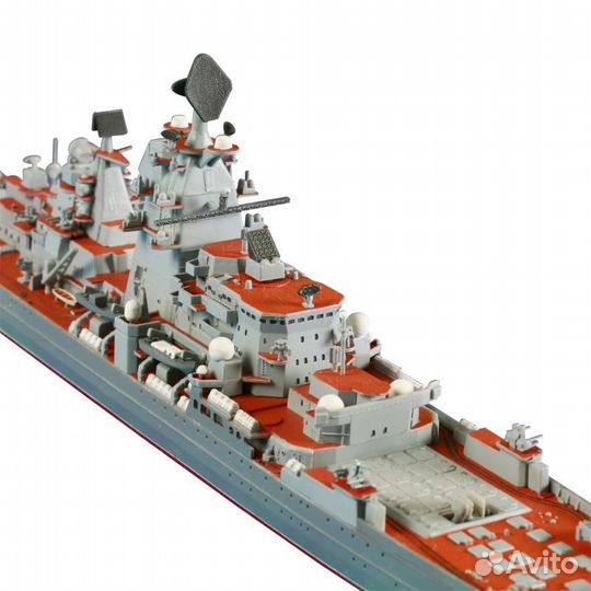 Сборная модель корабля Звезда 9017 1/700