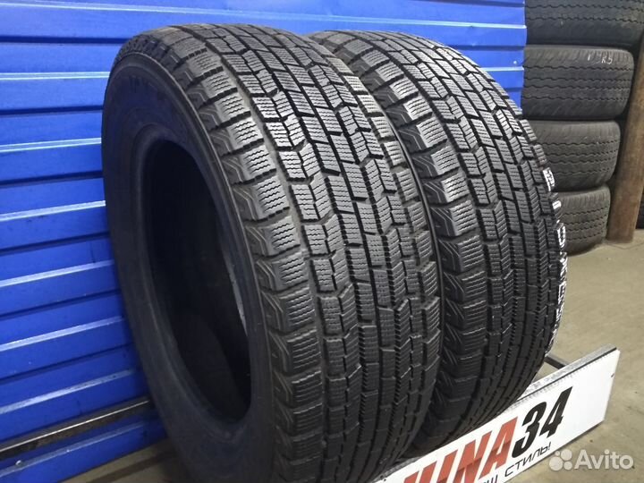 Goodyear Ice Navi Zea II 215/65 R16 98Q