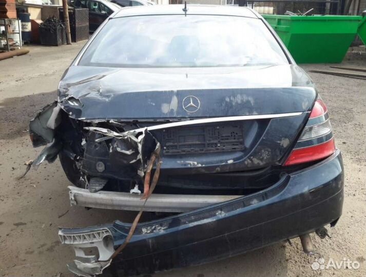 Mercedes W221 S320 2007 г по запчастям