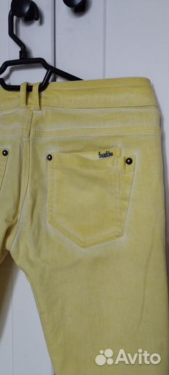 Джинсы жёлтые