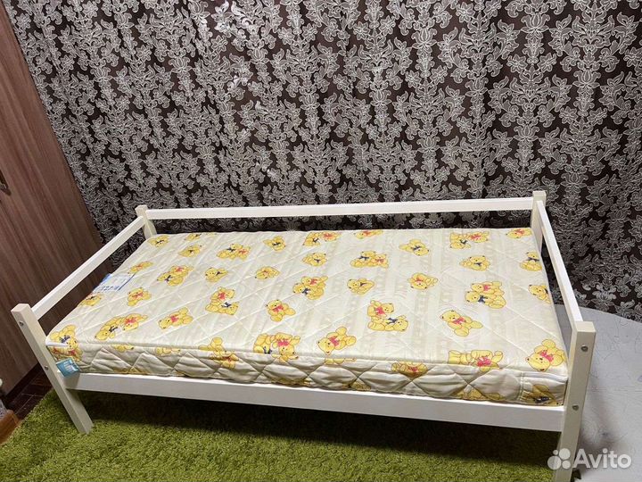 Детская кровать от 3 лет с матрасом