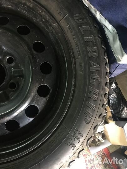 Goodyear Ultragrip Ice Arctic 185/65 R15 88T