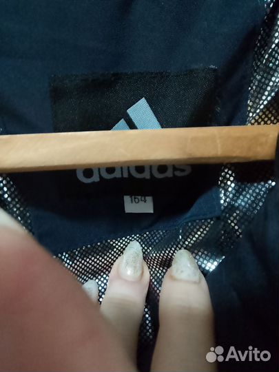 Пуховик зимний мужской, чуть выше колена