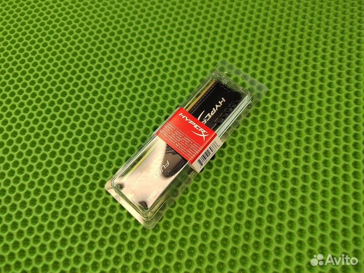 Память DDR4 16 GB 2400 Mhz HyperX