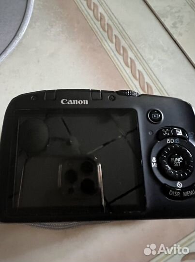 Компактный фотоаппарат Canon