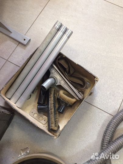 Пылесос Уралец 1978г