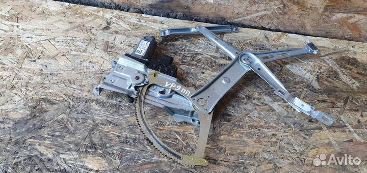 Стеклоподъемник электрический передний правый Ope