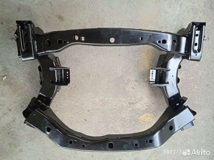 Подрамник передний dodge Challenger LC