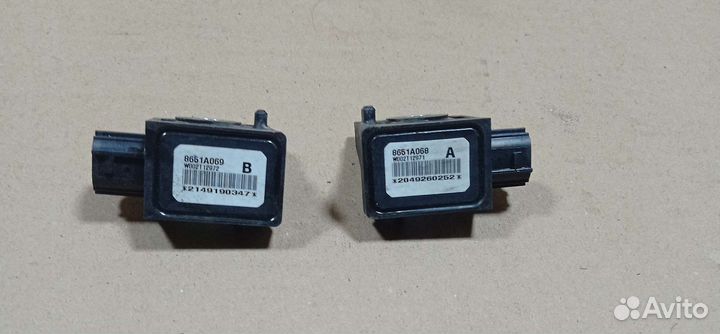 Боковой датчик удара Mitsubishi Pajero Sport 2