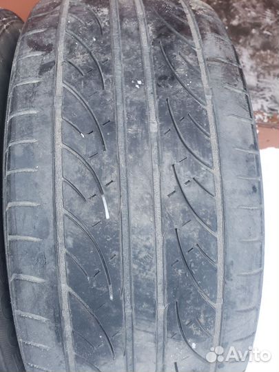 Bridgestone B500Si 235/50 R17 96V