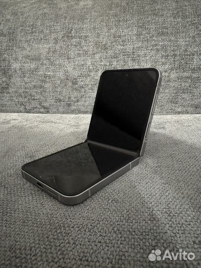 Samsung Galaxy Z Flip 6, 12/512 ГБ