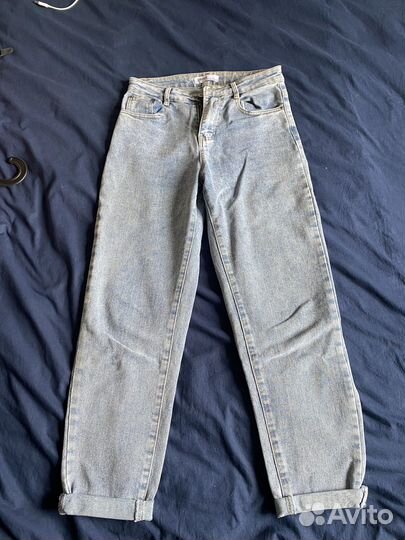 Джинсы 27р