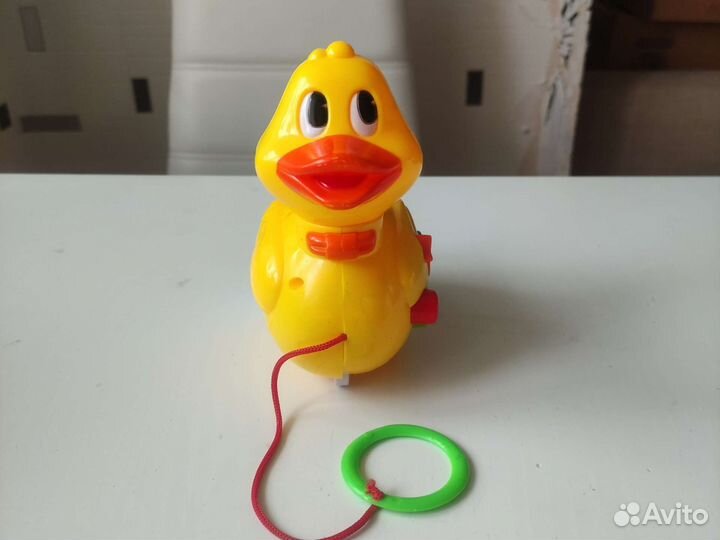 Музыкальная игрушка Утка